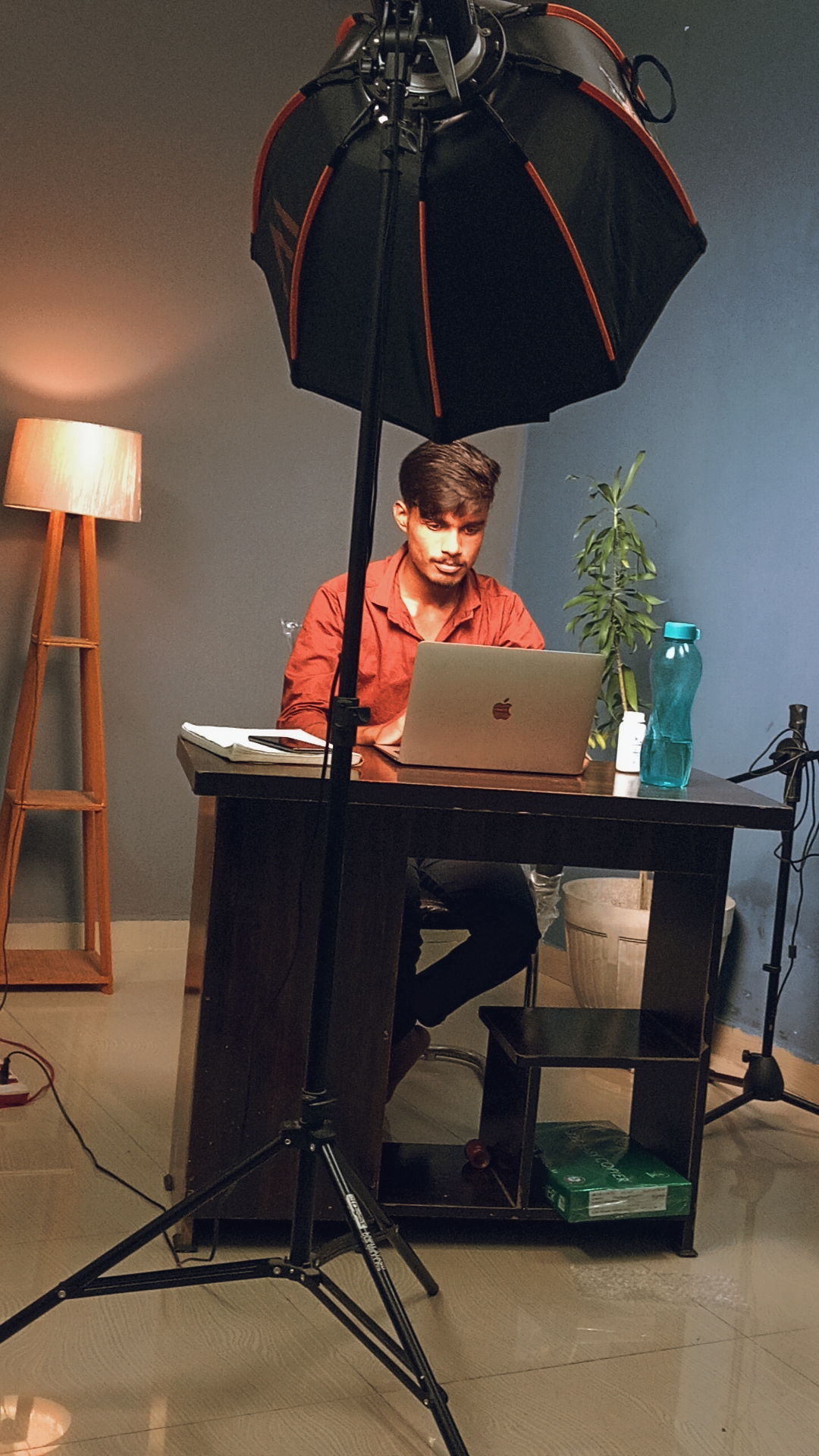 ClQKS1NuYXBjaGF0LzEzLjkuMC40MiAoVjIyMDc7IEFuZHJvaWQgMTQjY29tcGlsZXIwNzExMTE0OCMzNDsgZ3ppcCkgVi9NVVNIUk9PTRCg8YOD3QE=